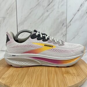 Brooks Ghost 17 Womens Size 11.5 B Oyster Apricot Running Shoes 1204311B070